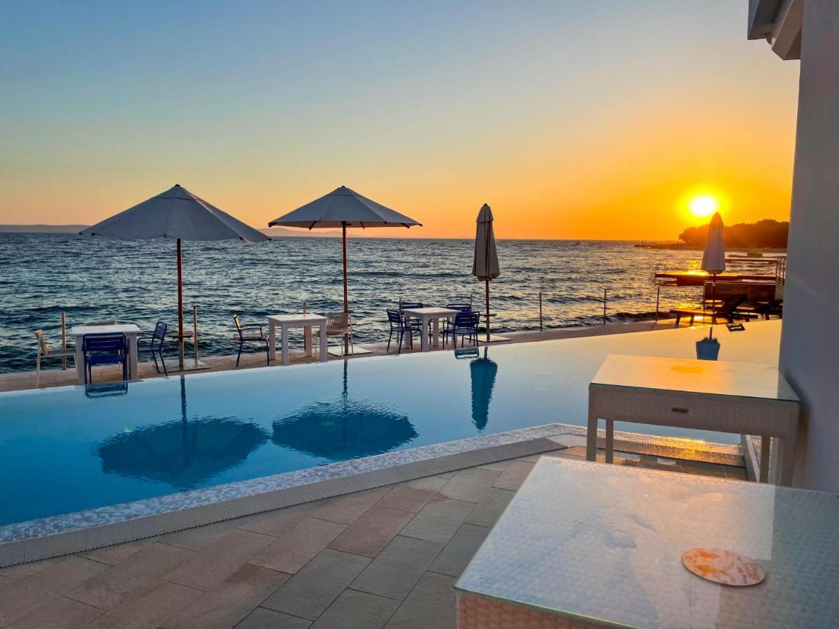 Luxury Two-Floor Apartment In Petrcane With Garden And Pool Εξωτερικό φωτογραφία