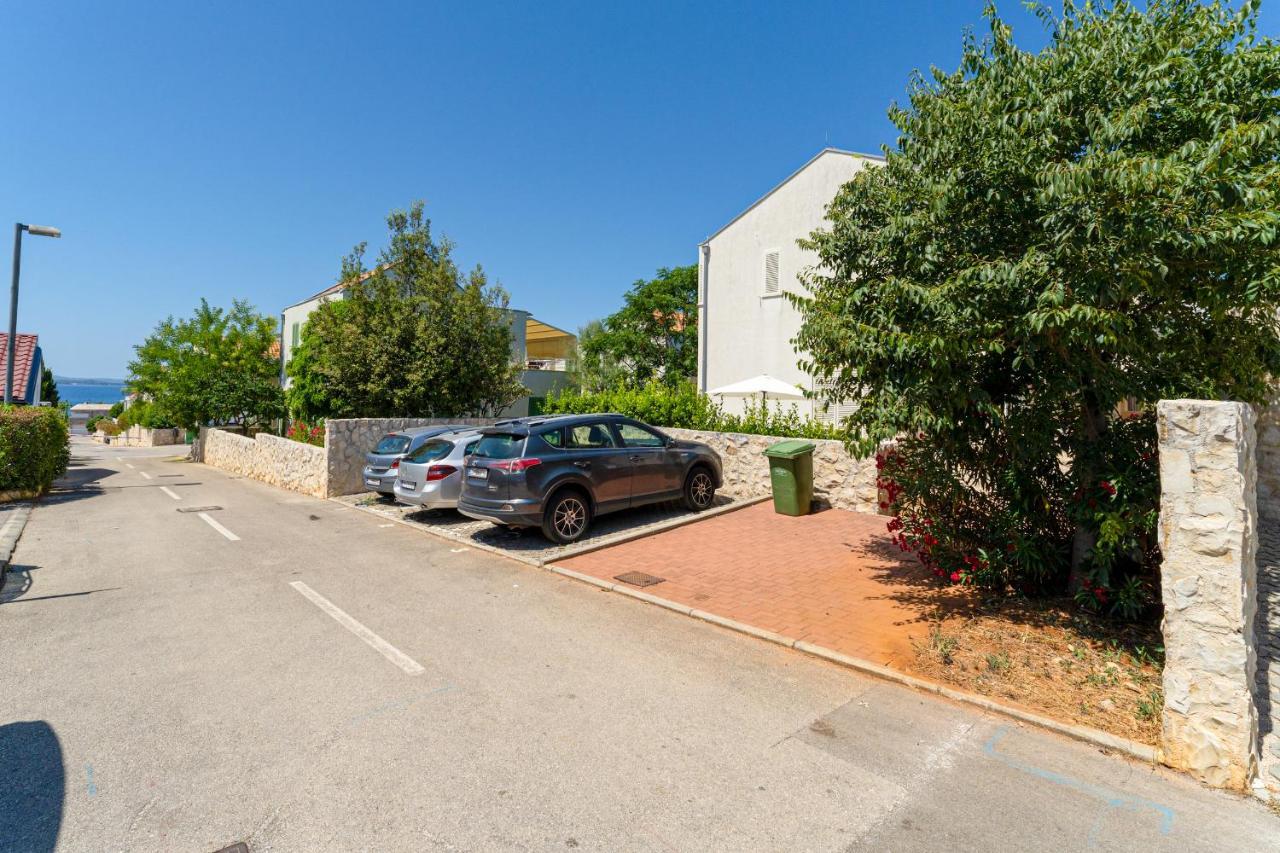 Luxury Two-Floor Apartment In Petrcane With Garden And Pool Εξωτερικό φωτογραφία