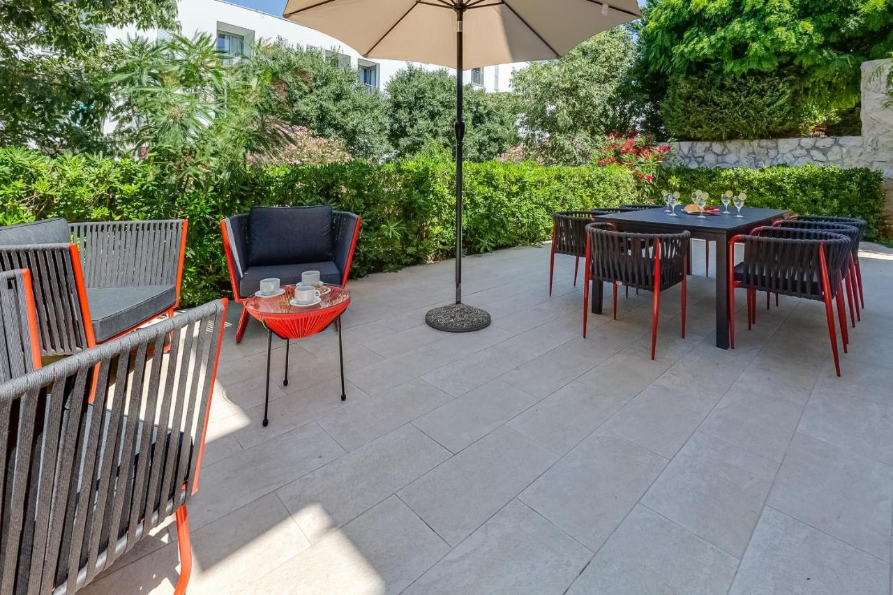 Luxury Two-Floor Apartment In Petrcane With Garden And Pool Εξωτερικό φωτογραφία