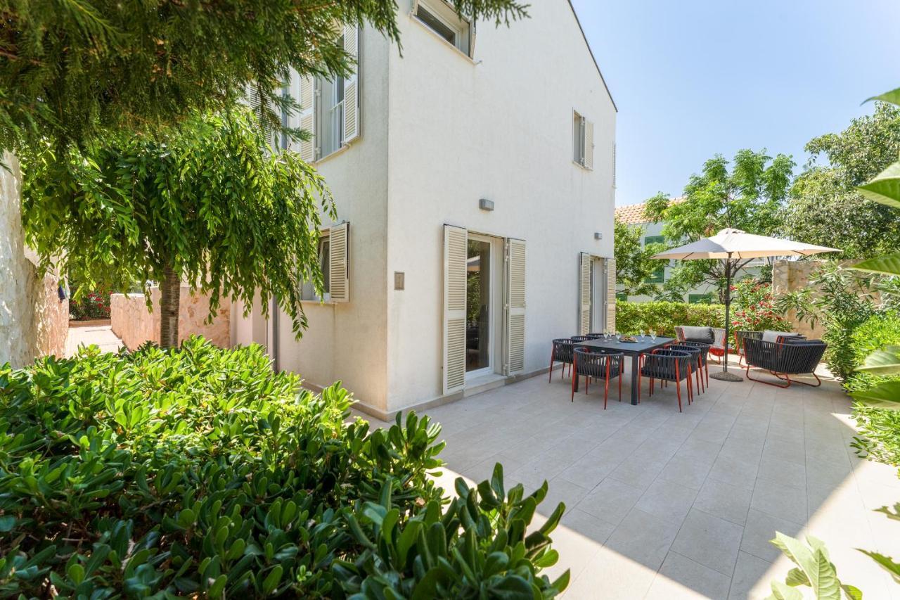Luxury Two-Floor Apartment In Petrcane With Garden And Pool Εξωτερικό φωτογραφία
