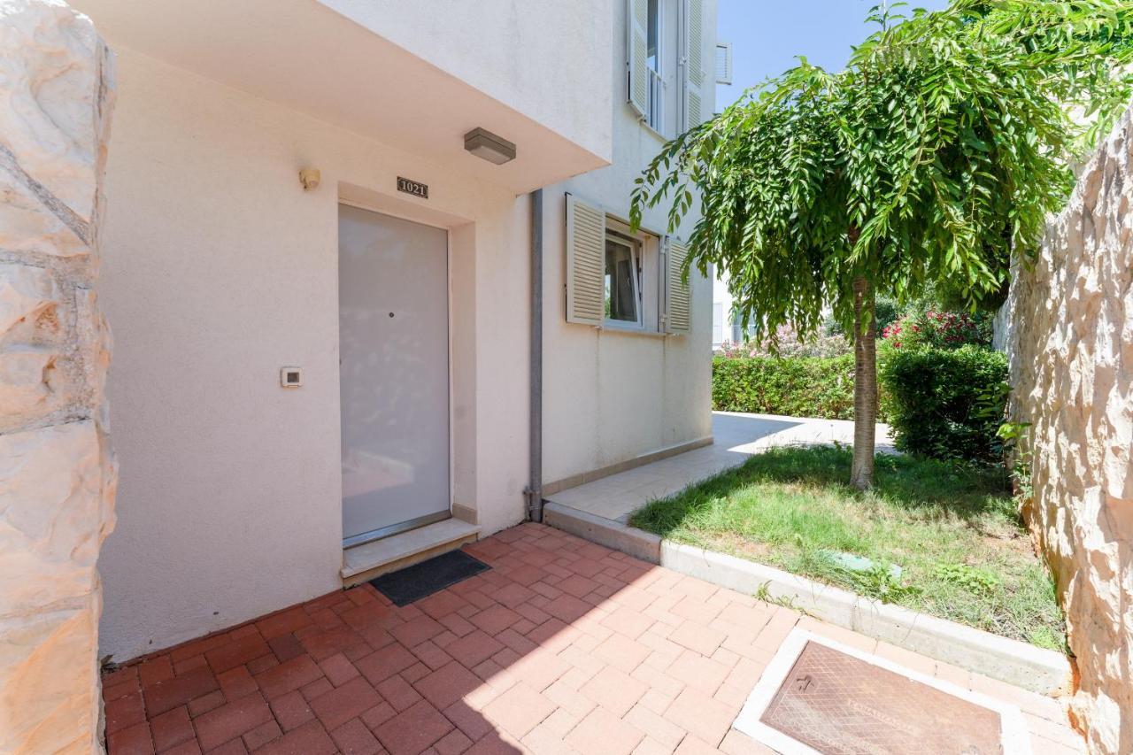 Luxury Two-Floor Apartment In Petrcane With Garden And Pool Εξωτερικό φωτογραφία