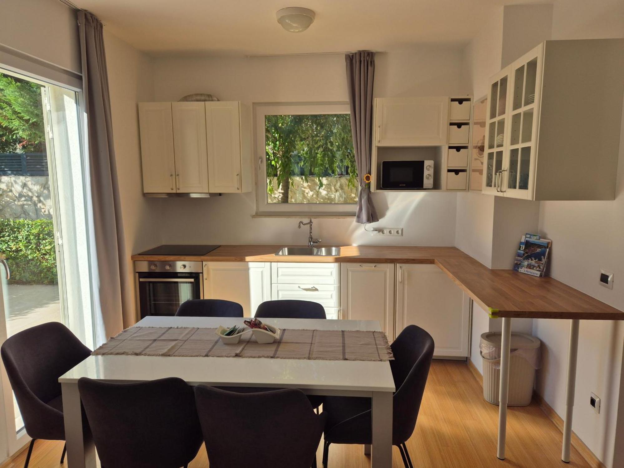 Luxury Two-Floor Apartment In Petrcane With Garden And Pool Εξωτερικό φωτογραφία
